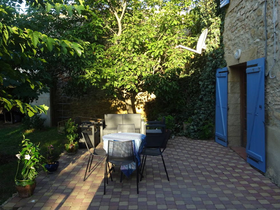 La terrasse ombragée du gite La salette